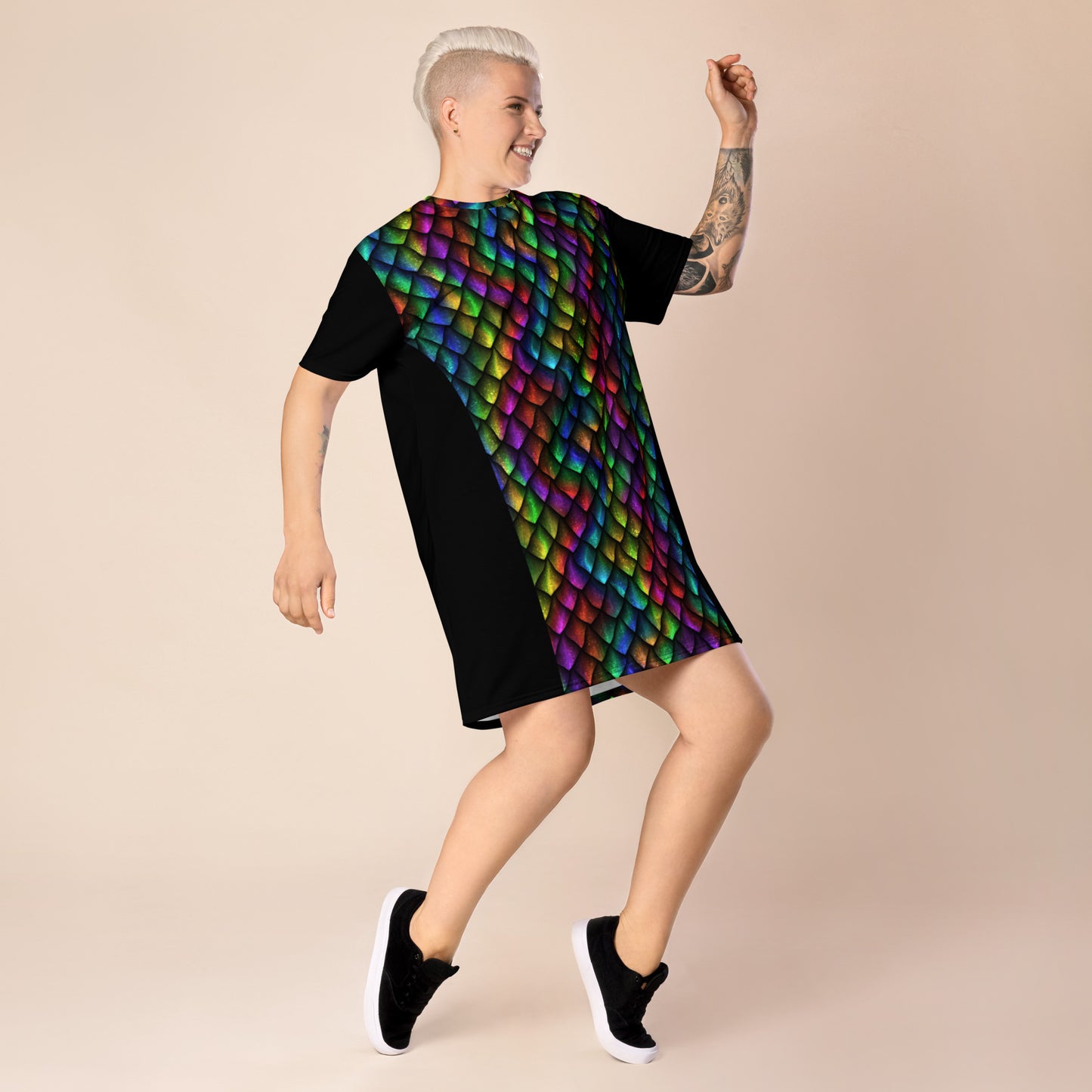 Dragon Scale Color Block T-Shirt Dress - Dark Rainbow Colors